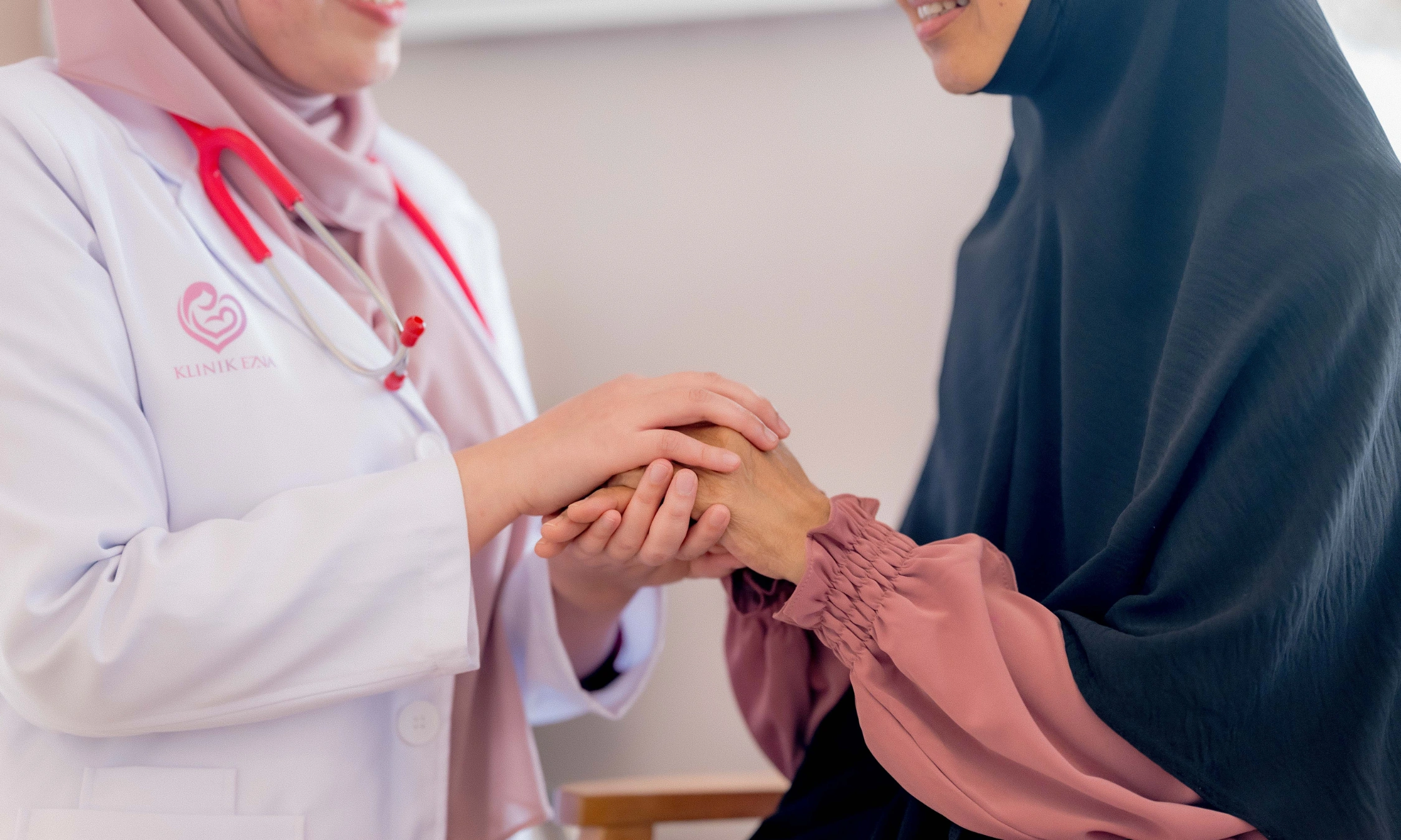 Siapa yang Klinik Ezna cari